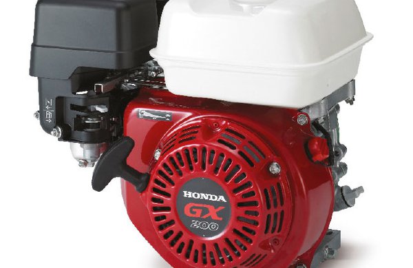 На фото изображено Двигатель Honda GX200